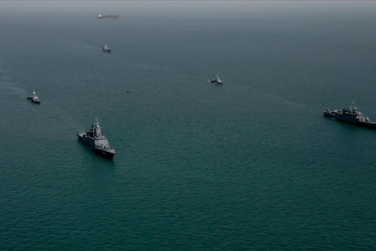 Iran dan Prancis Bahas Navigasi di Selat Hormuz