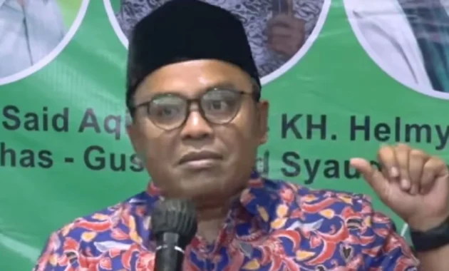 Islah Bahrawi Mengaku Dapat Intimidasi dari OTK, Rumah Diintai hingga Aktivitasnya Dibuntuti Islah Bahrawi Mengaku Dapat Intimidasi dari OTK, Rumah Diintai hingga Aktivitasnya Dibuntuti