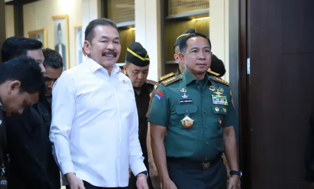 Jaksa Agung Wacanakan Penggabungan Pidsus dan Pidum Jadi Jaksa Agung Muda Operasi Jaksa Agung Wacanakan Penggabungan Pidsus dan Pidum Jadi Jaksa Agung Muda Operasi
