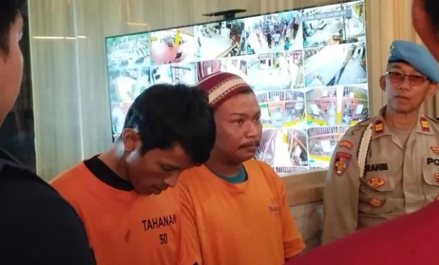 Jambret Spesialis HP Anak di Jakarta Ditangkap: Belasan Kali Beraksi demi Sabu Jambret Spesialis HP Anak di Jakarta Ditangkap: Belasan Kali Beraksi demi Sabu