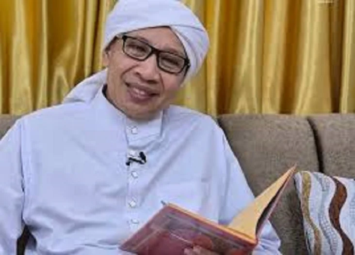 Jangan Libatkan Anak dalam Konflik Perceraian, Ini Pesan Buya Yahya untuk Orang Tua