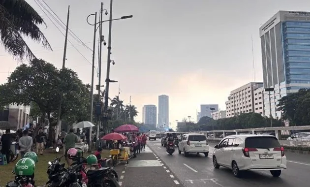 Jelang Demo BEM UI, Lalu Lintas di Bundaran HI Tetap Lancar