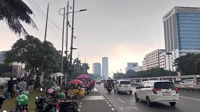 Jelang Demo BEM UI, Lalu Lintas di Bundaran HI Tetap Lancar