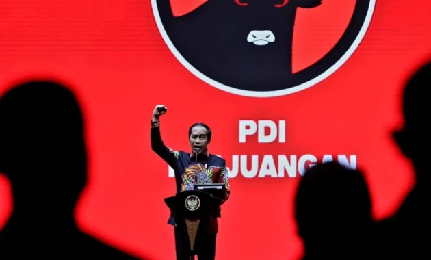 Jokowi Injak Kepala Kerbau Dinilai Aksi Simbolik, Begini Tanggapan PDIP
