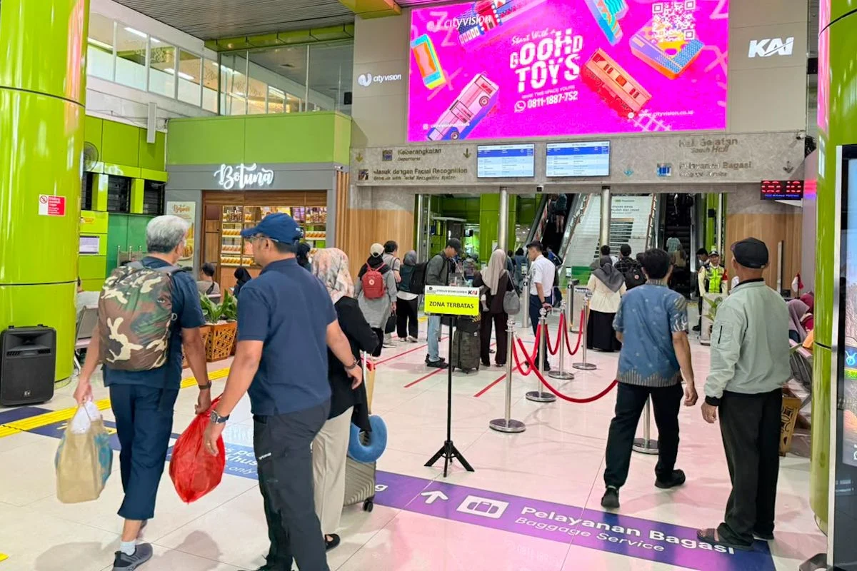 KAI Group Angkut 214 Juta Penumpang Kereta hingga Mei 2026