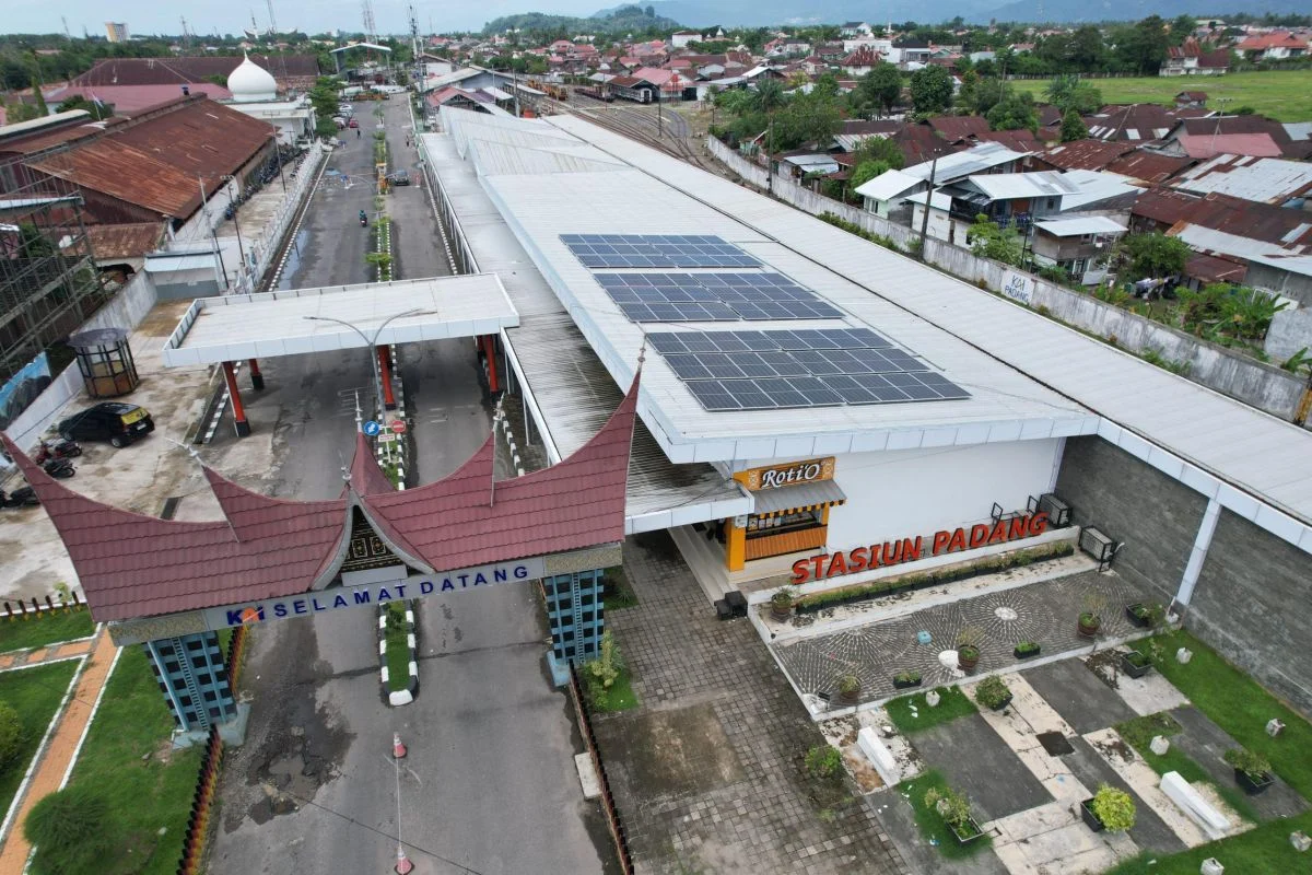 KAI Group Perkuat Mobilitas Urban Rendah Emisi Berbasis Listrik