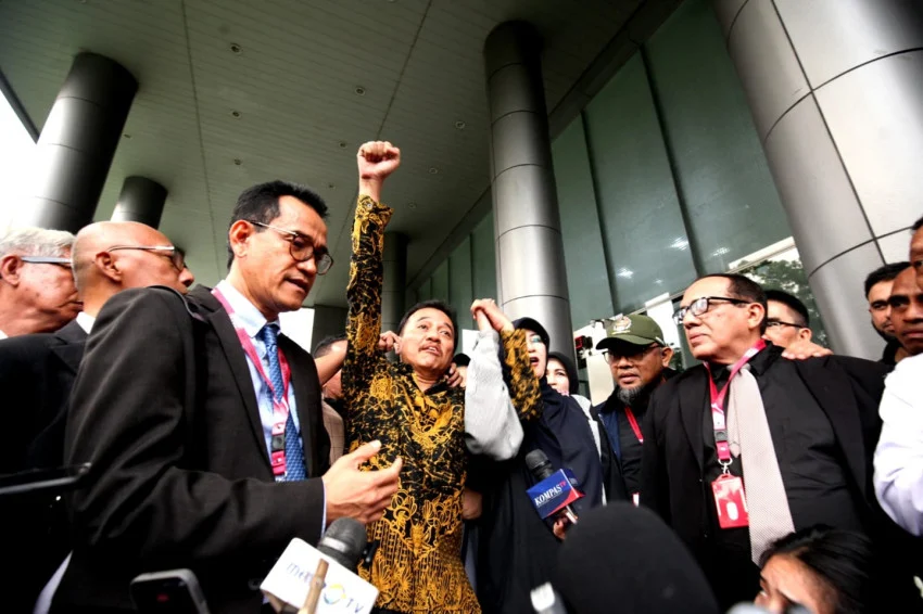 Kejari Jaksel Ungkap Alasan Kabulkan Penangguhan Penahanan Roy Suryo dan Dokter Tifa