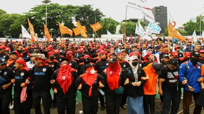 Kelakar Kapolri Bikin Buruh Tertawa: Ingin Jadi Aktivis Usai Pensiun, Mau Demo Pak Jumhur