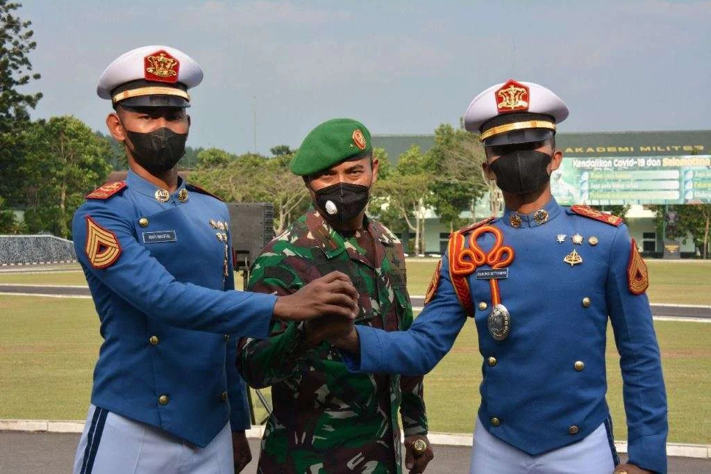 Kemensos Libatkan 1.000 Taruna Akmil untuk Latih Siswa Sekolah Rakyat Jadi Pembimbing Kerapian