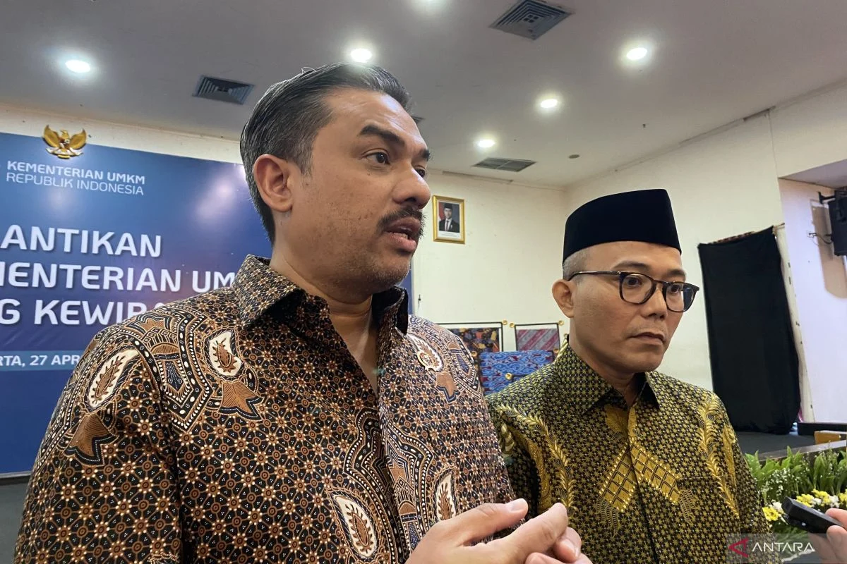 Kenaikan Harga Harusnya Tak Berdampak Besar, Kepala Bakom Qodari: hanya 5 Persen Ojol Pakai Pertamax