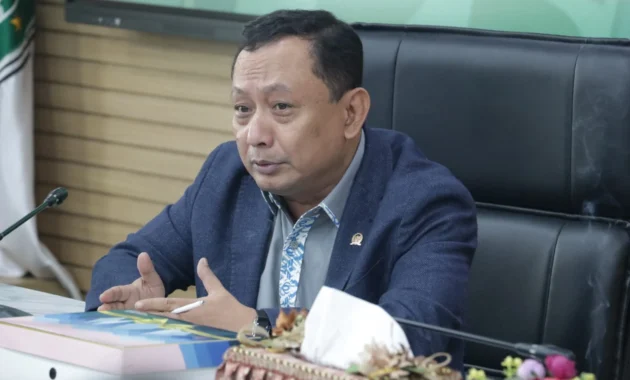 Komisi III DPR Desak Pengusutan Tuntas Dugaan Pencatutan Foto Anak untuk Gay Parenting