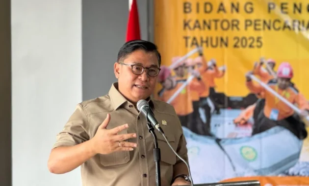 Komisi V DPR minta perlintasan sebidang KAI dievaluasi menyeluruh Komisi V DPR minta perlintasan sebidang KAI dievaluasi menyeluruh