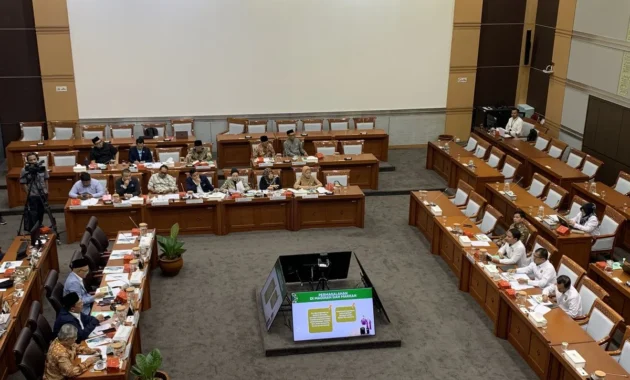 Komisi VIII DPR Setujui Penambahan Anggaran 2027 Kemenag Sebesar Rp41,8 Triliun Komisi VIII DPR Setujui Penambahan Anggaran 2027 Kemenag Sebesar Rp41,8 Triliun