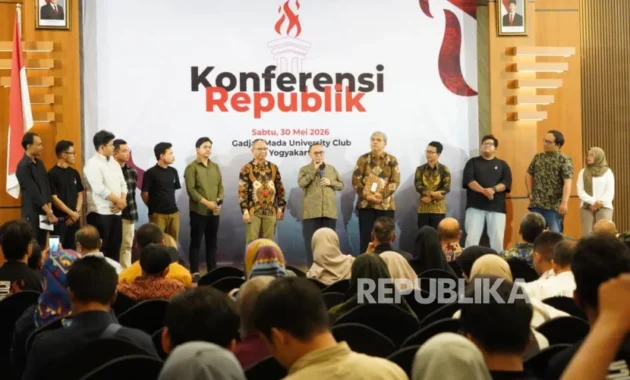 Konferensi Republik Tetapkan Tiga Mandat Utama, Tegaskan Warga Harus Kembali jadi Subjek Demokrasi Konferensi Republik Tetapkan Tiga Mandat Utama, Tegaskan Warga Harus Kembali jadi Subjek Demokrasi