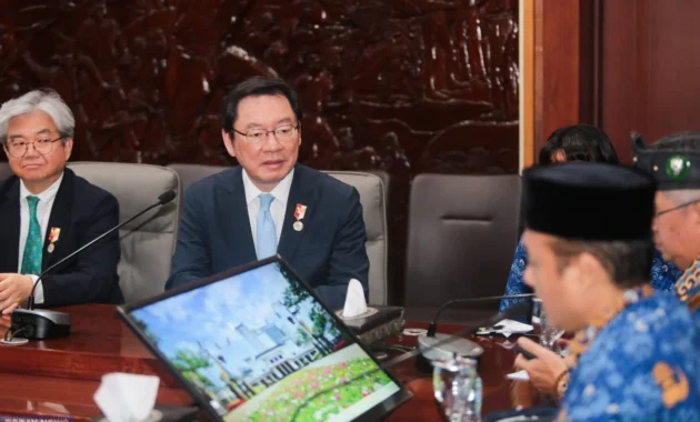 Kota Bandung dan Kotawaringin Timur Jalin Kerja Sama Tingkatkan PAD Kota Bandung dan Kotawaringin Timur Jalin Kerja Sama Tingkatkan PAD