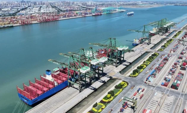 Kota-kota Pelabuhan China Catat Lonjakan Output Ekonomi 2025 Kota-kota Pelabuhan China Catat Lonjakan Output Ekonomi 2025