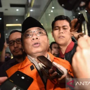 KPK Batalkan Penahanan Eks Menag Yaqut Cholil Qoumas Karena Sakit Saluran Pencernaan