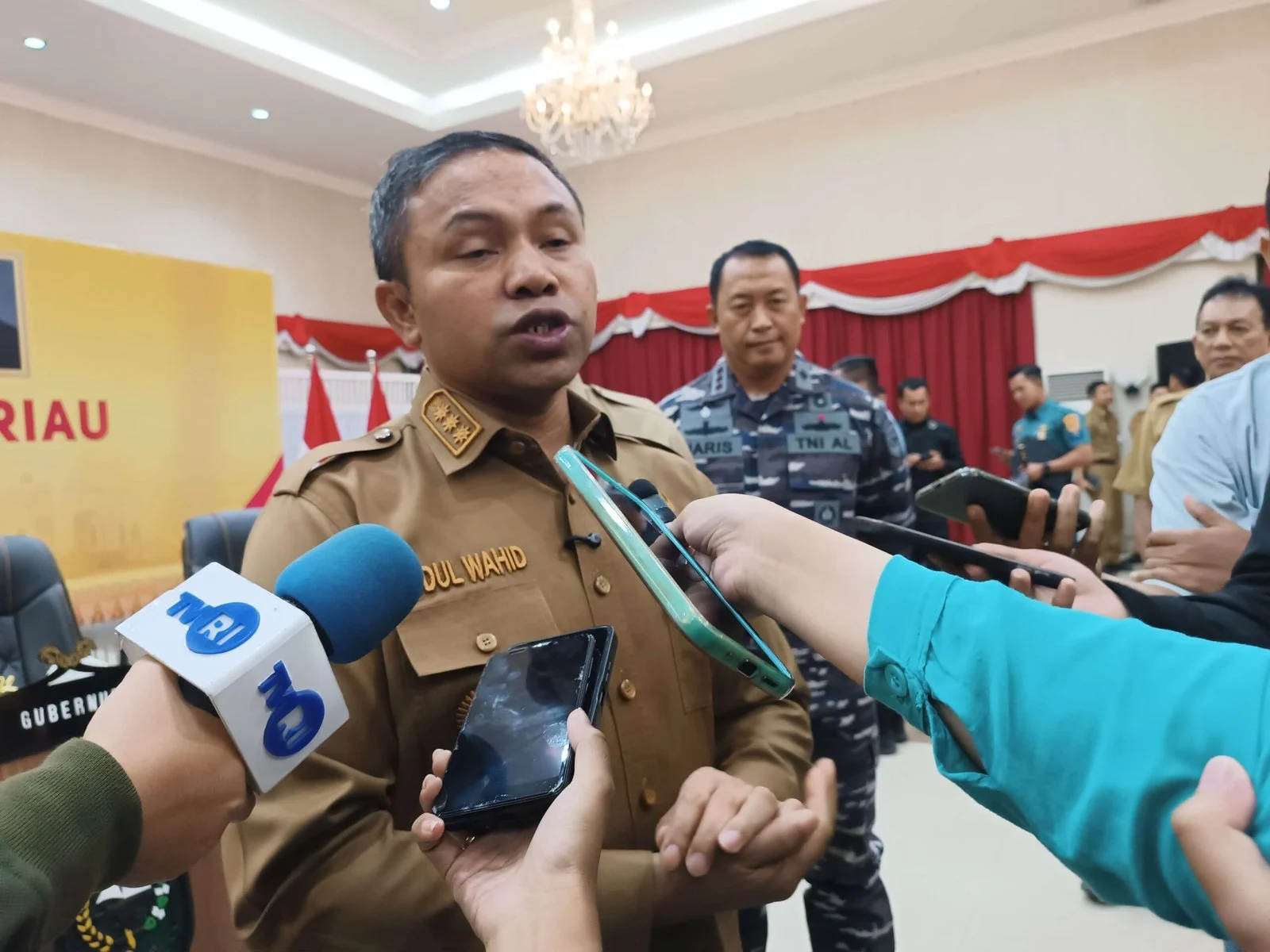 KPK Lakukan Operasi Tangkap Teren (OTT) Pejabat di Kabupaten Kuantan Singingi, Riau