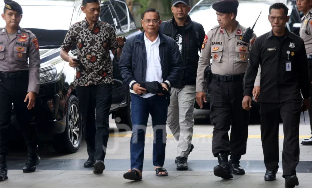 KPK Pindahkan Penahanan Bupati Pati Sudewo dan Tiga Tersangka Korupsi ke Semarang KPK Pindahkan Penahanan Bupati Pati Sudewo dan Tiga Tersangka Korupsi ke Semarang
