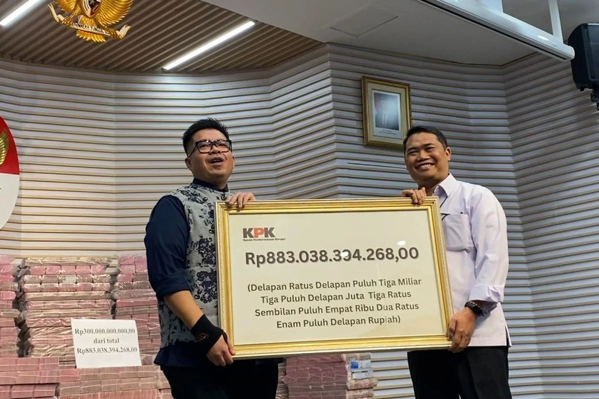 KPK Serahkan Aset Rp 153 Miliar Hasil Rampasan Kasus Investasi Fiktif Antonius Kosasih ke Taspen
