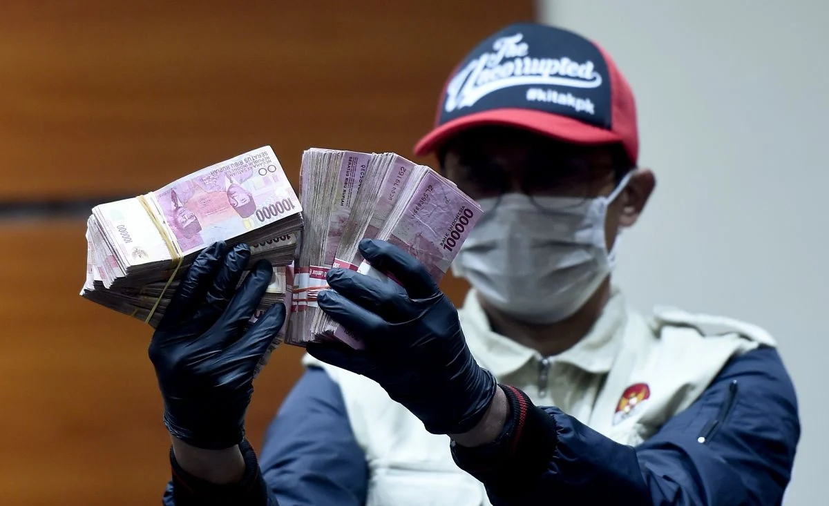 KPK Sita Uang Tunai Ratusan Juta Rupiah dalam Operasi OTT Bupati Muara Enim