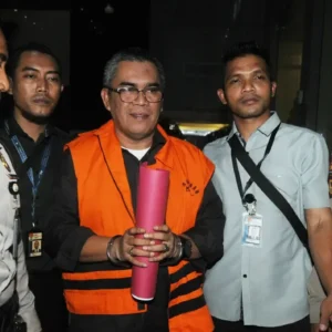 KPK Tahan Bupati Muara Enim Edison Terkait Dugaan Suap