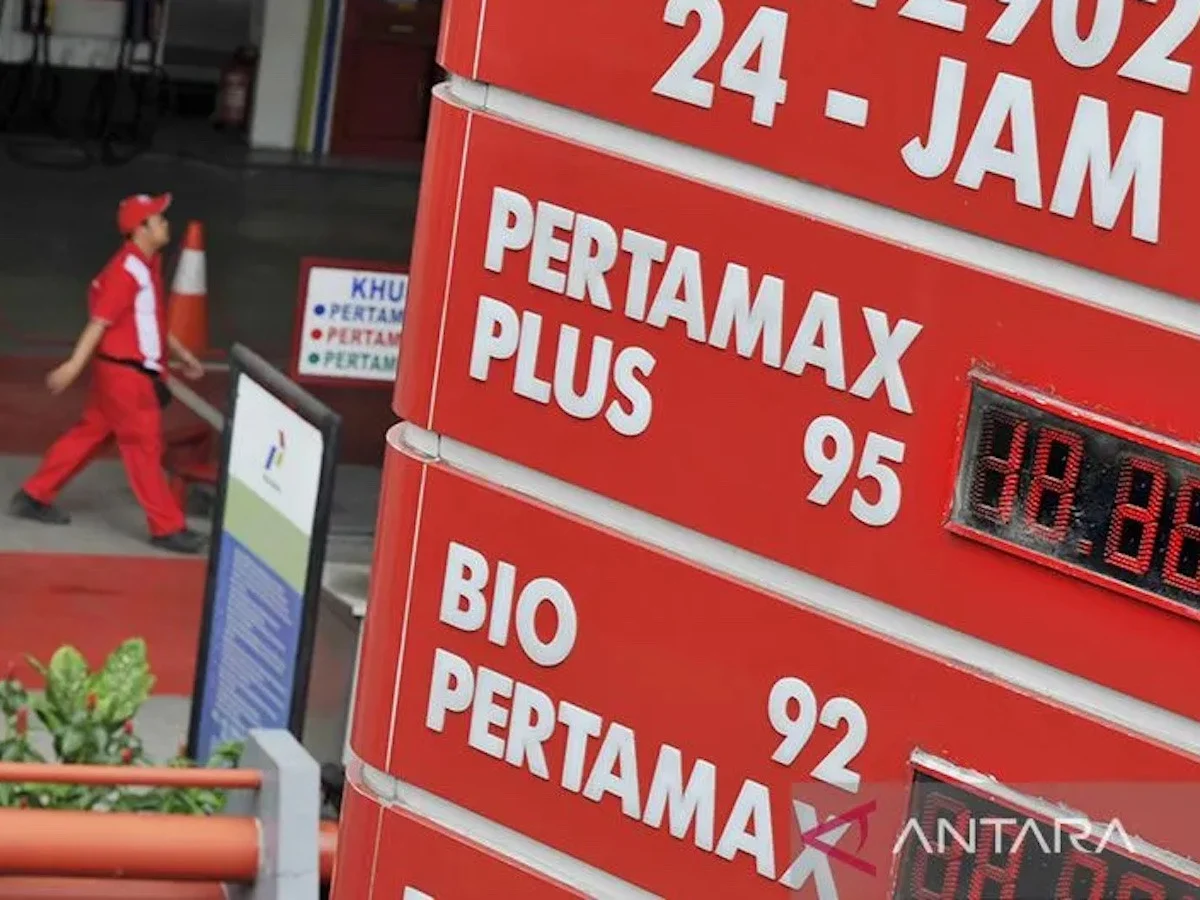 Kritik PDIP atas Kenaikan Harga Pertamax Dikhawatirkan Guncang Ekonomi Kelas Menengah