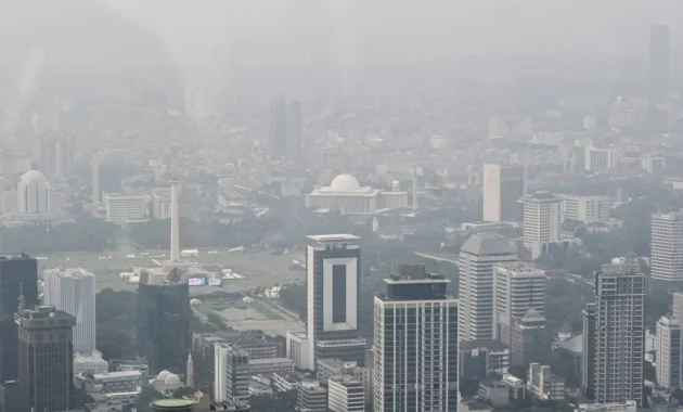 Kualitas Udara Jakarta Masuk Peringkat Kedua Terburuk di Dunia pada Jumat