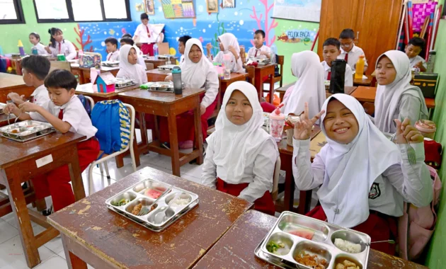 Lahan Basah 3T: Program Gizi Sekolah untuk Anak Indonesia