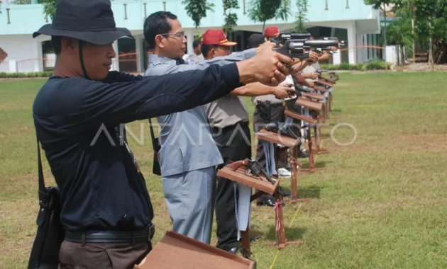Latihan Menembak Dihapus dari Pembekalan Calon Manajer Kopdes, Puan: Fokus pada Manajerial