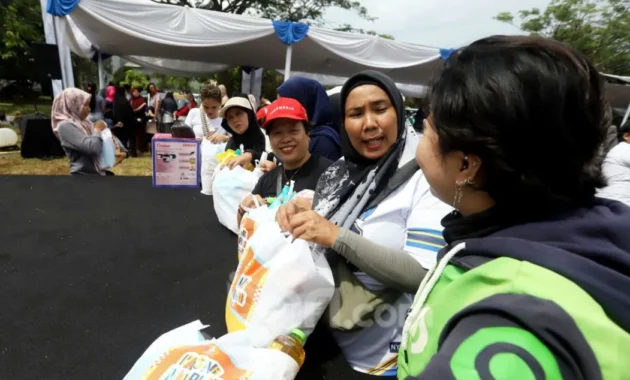 Lebih dari Sekadar Modal: Pemberdayaan yang Membantu Masyarakat Prasejahtera Menjauh dari Rentenir