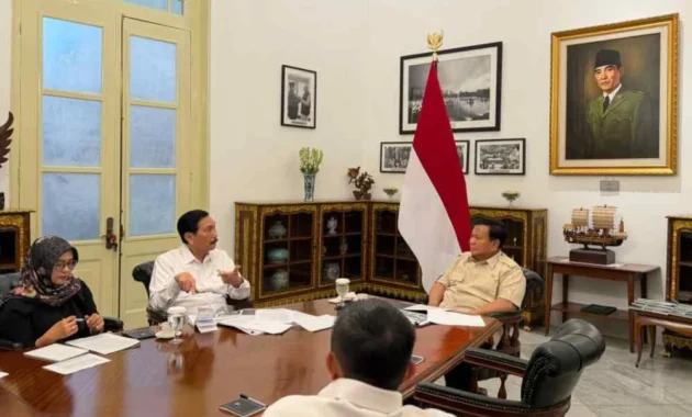 Luhut Laporkan Survei DEN tentang Program MBG ke Presiden Prabowo, Ini Hasilnya Luhut Laporkan Survei DEN tentang Program MBG ke Presiden Prabowo, Ini Hasilnya