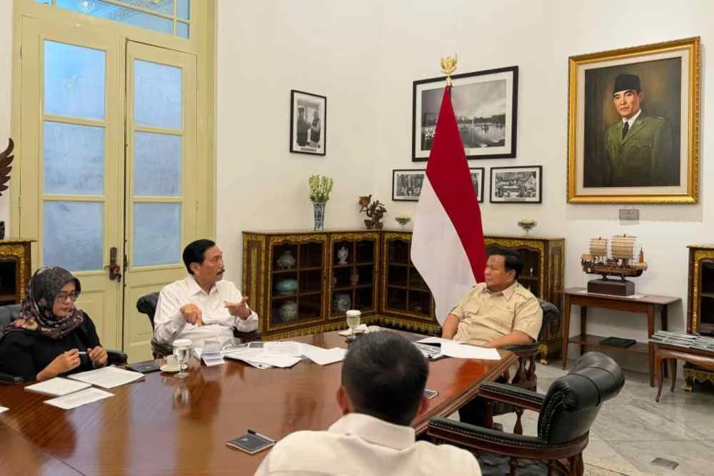 Luhut Laporkan Survei DEN tentang Program MBG ke Presiden Prabowo, Ini Hasilnya