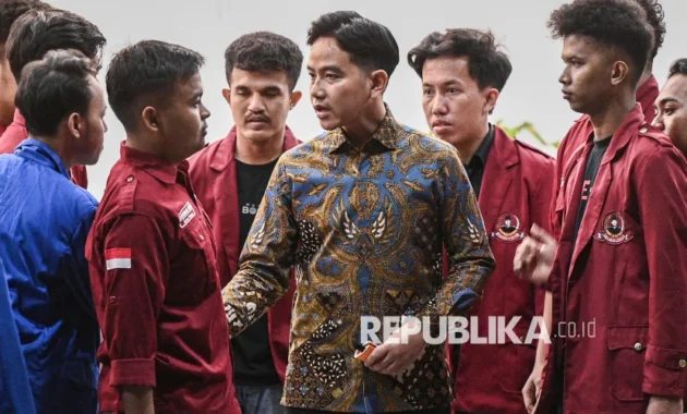Mahasiswa Kritik Program MBG hingga Kopdes Merah Putih, Begini Respons Wapres Gibran