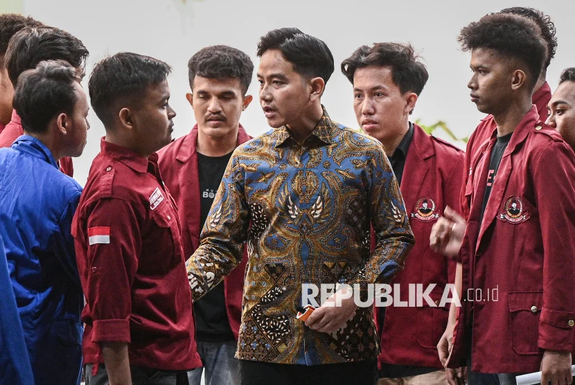 Mahasiswa Kritik Program MBG hingga Kopdes Merah Putih, Begini Respons Wapres Gibran