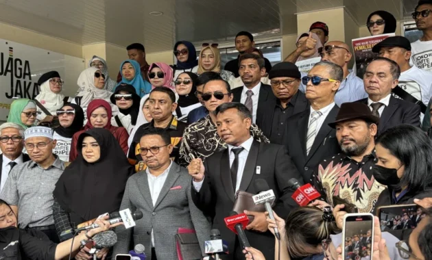 Mantan Wakapolri Ungkap Polisi Pengawal Roy Suryo dan Dokter Tifa Pernah Dampingi Eggi Sudjana & Damai Hari Lubis ke Jokowi