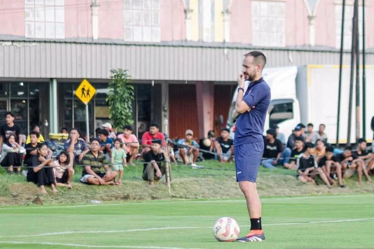 Mario Lemos Bidik Target Lebih Tinggi Bersama Persijap Jepara di Musim 2026/2027