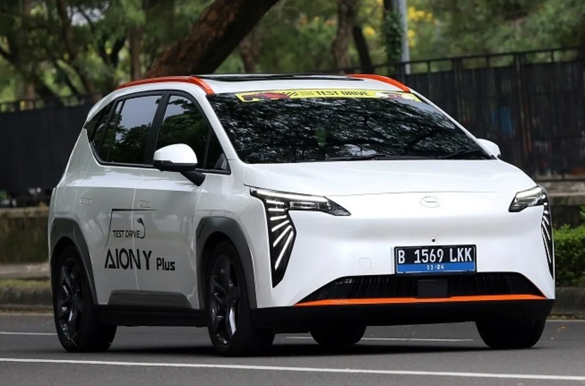 MDLA Luncurkan Armada Mobil Listrik, Dorong Transformasi Distribusi Rendah Emisi