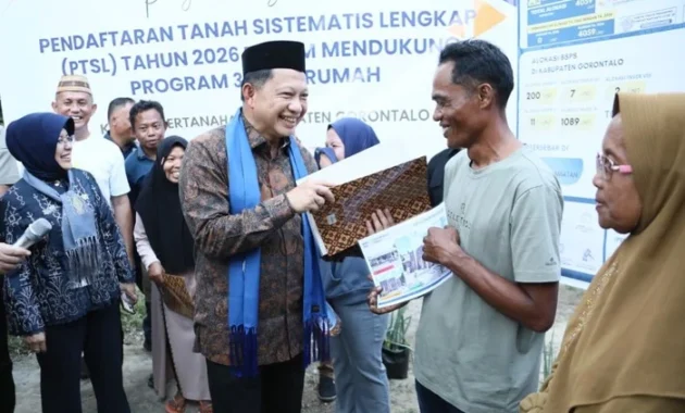 Mendagri: Program Bedah Rumah Wujud Nyata Keberpihakan Pemerintah Mendagri: Program Bedah Rumah Wujud Nyata Keberpihakan Pemerintah
