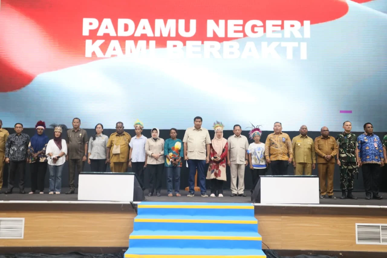 Mendagri sebut kolaborasi pemerintah‑swasta solusi perumahan di Papua