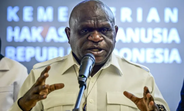 Menteri HAM Natalius Pigai Soroti Sistem Pembentukan Mental Usai Lima Peserta Latsarmil Meninggal