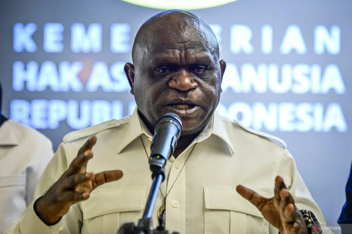 Menteri HAM Natalius Pigai Soroti Sistem Pembentukan Mental Usai Lima Peserta Latsarmil Meninggal