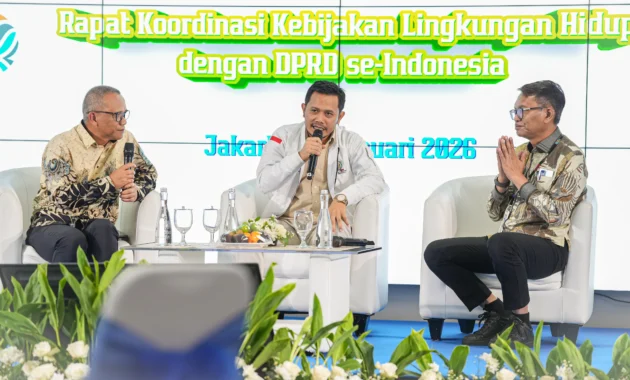Menteri Lingkungan Hidup Dorong Pengelolaan Sampah Berbasis Kearifan Lokal Menteri Lingkungan Hidup Dorong Pengelolaan Sampah Berbasis Kearifan Lokal