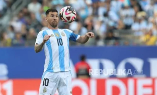 Messi Akhirnya Kembali Berlatih Penuh, Siap Pimpin Argentina Hadapi Aljazair Messi Akhirnya Kembali Berlatih Penuh, Siap Pimpin Argentina Hadapi Aljazair