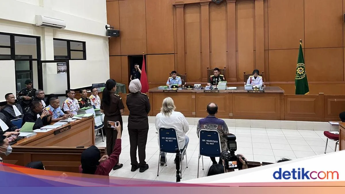 Minta Kepastian Hukum, Terdakwa Kasus Korupsi Satelit Kemhan Gugat KUHP ke MK