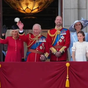 Momen Lucu Pangeran George Tahan Bersin di Trooping the Colour 2026, Reaksi Kate Middleton