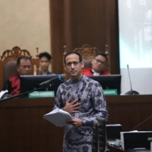 Nadiem Bacakan Pledoi: Usai Terima Bintang Mahaputra Adipradana Dihadiahi Jeruji Besi