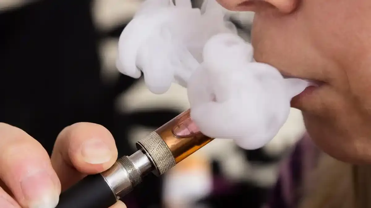 Narkoba Cair dalam Vape Jadi Ancaman Baru, Komdigi Tekankan Pengawasan Konten Digital