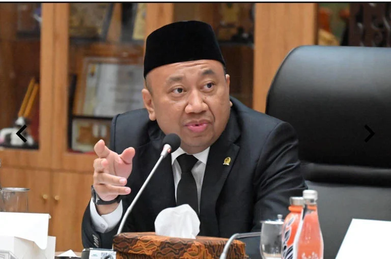 Naturalisasi Mitchell Baker dan Luke Vickery Disetujui Komisi X, Erick Thohir Apresiasi Dukungan DPR RI