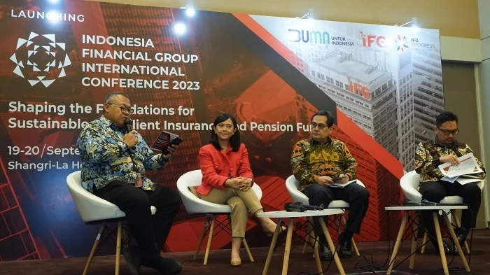 OJK Sebut IFG Telah Sampaikan Rencana Konsolidasi BUMN Asuransi